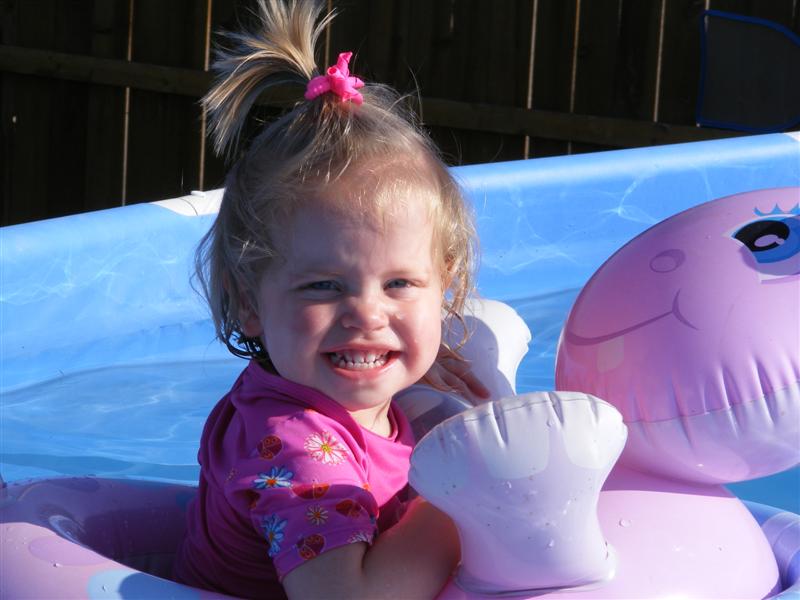 Natalies2ndBDay (7).JPG - At yet another birthday party - lovin' the pool time.